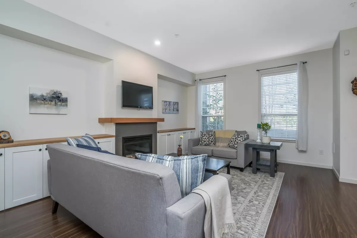 Pantry Photo of 20854 72 Avenue, Langley, BC