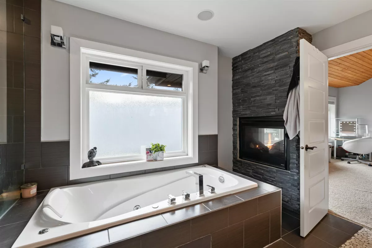 Mudroom Photo of 3648 Elgin Road, Surrey, BC