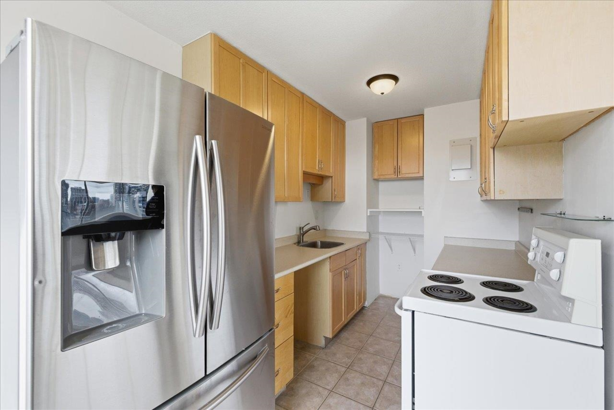 Bedroom 2 Photo of 1608 1251 Cardero Street, Vancouver, BC