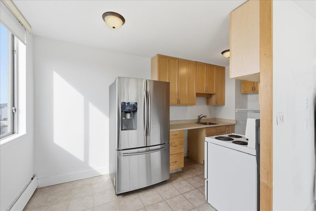 Primary Bedroom Photo of 1608 1251 Cardero Street, Vancouver, BC