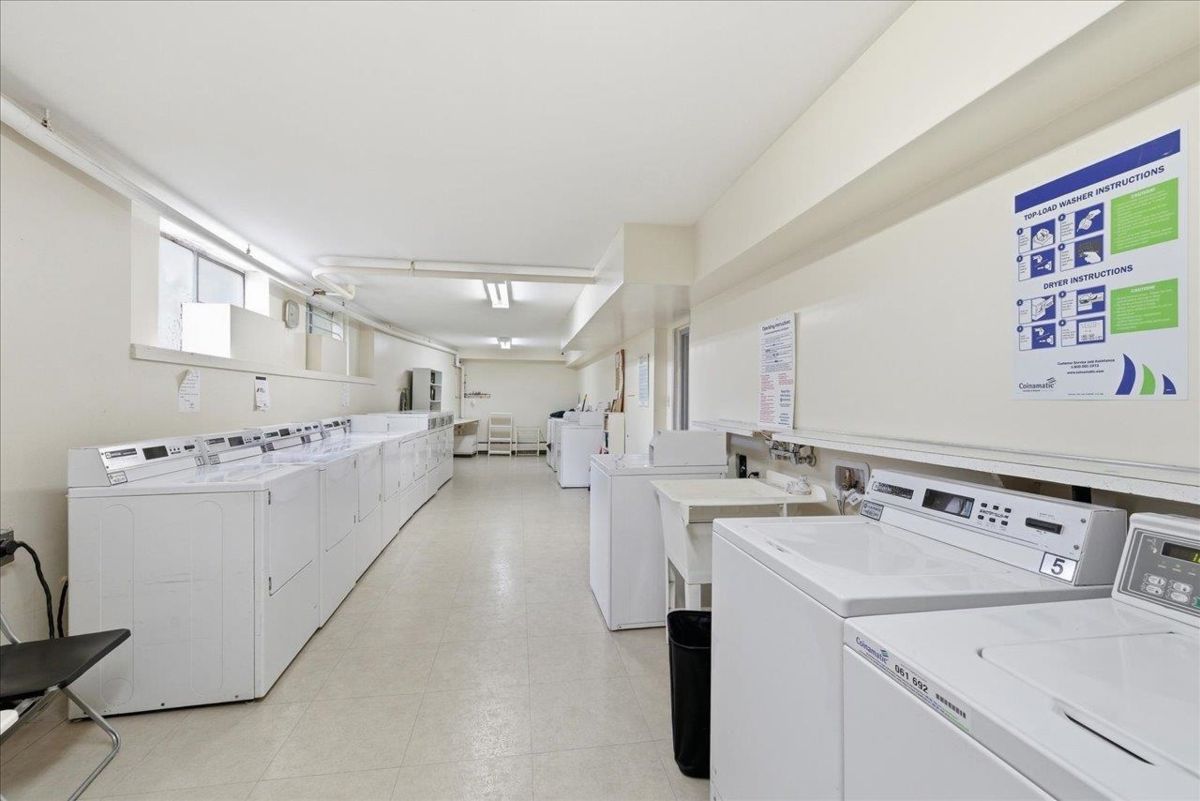 Staircase Photo of 1608 1251 Cardero Street, Vancouver, BC