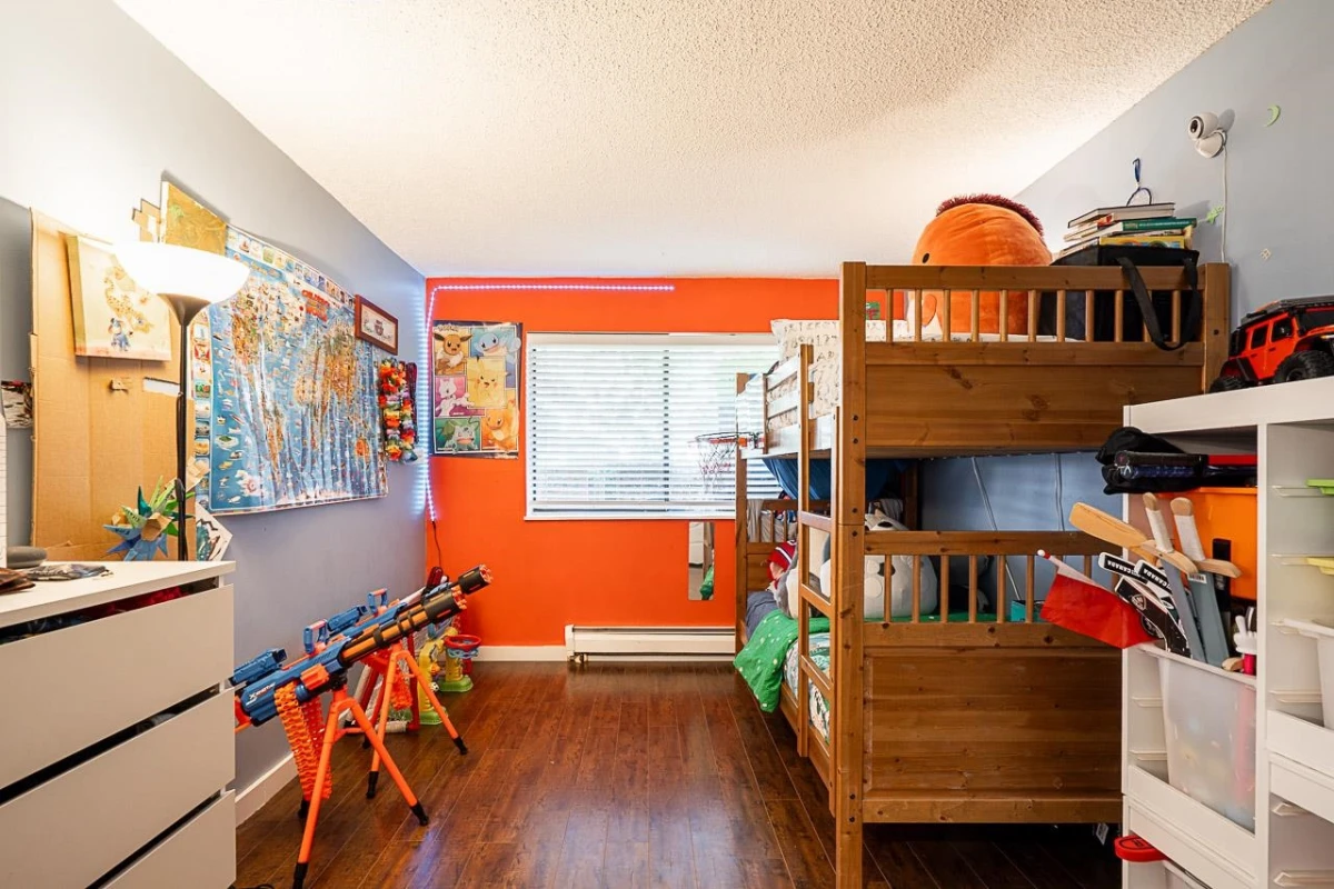 Office / Den Photo of 106 10644 151a Street, Surrey, BC