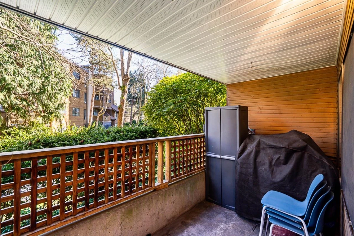 Staircase Photo of 106 10644 151a Street, Surrey, BC