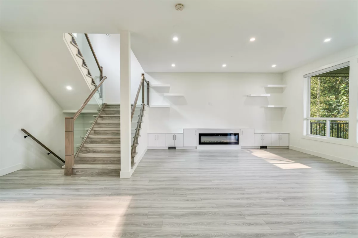 Family Room Photo of 4 5988 Lindeman Street, Chilliwack, BC