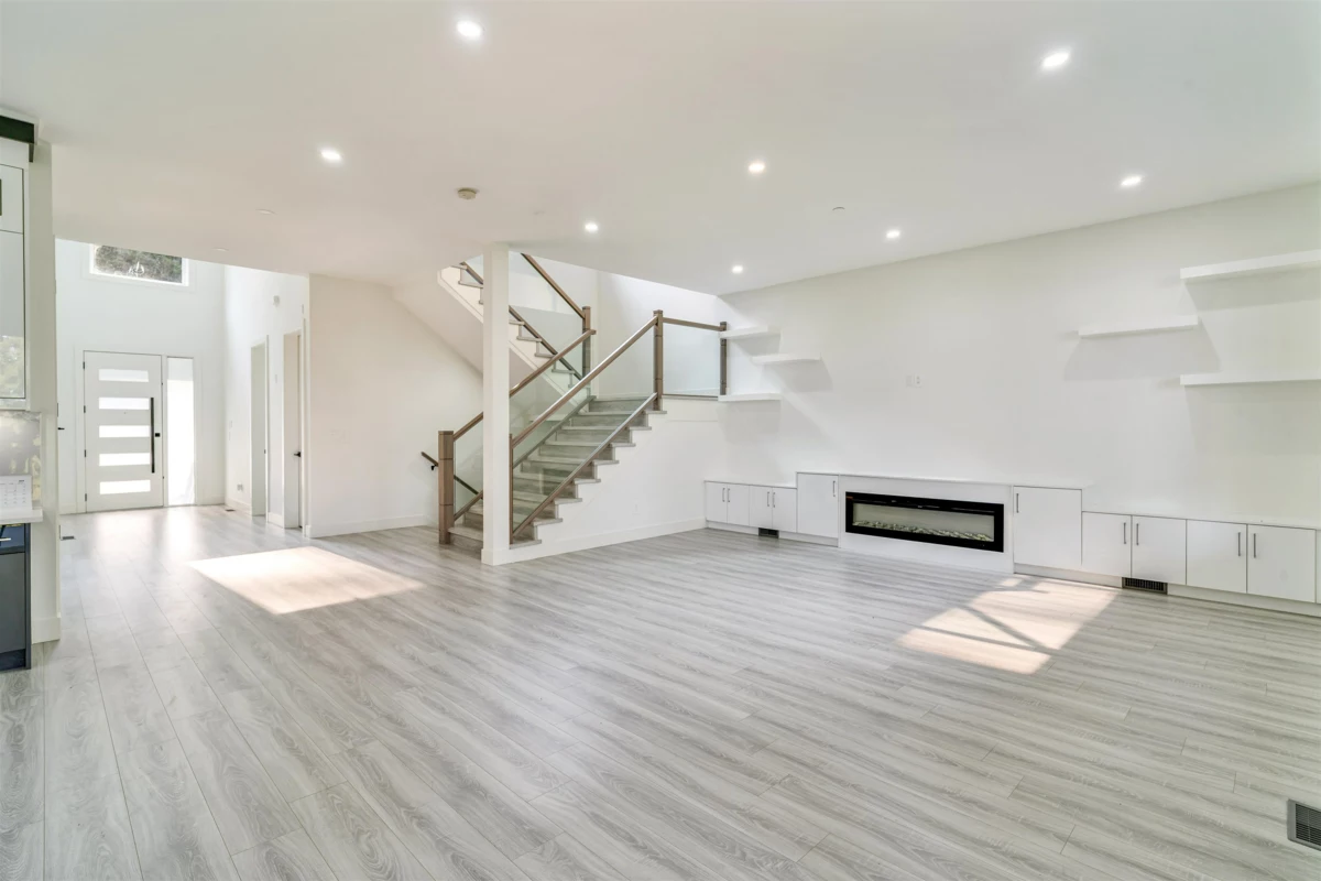 Kitchen Photo of 4 5988 Lindeman Street, Chilliwack, BC