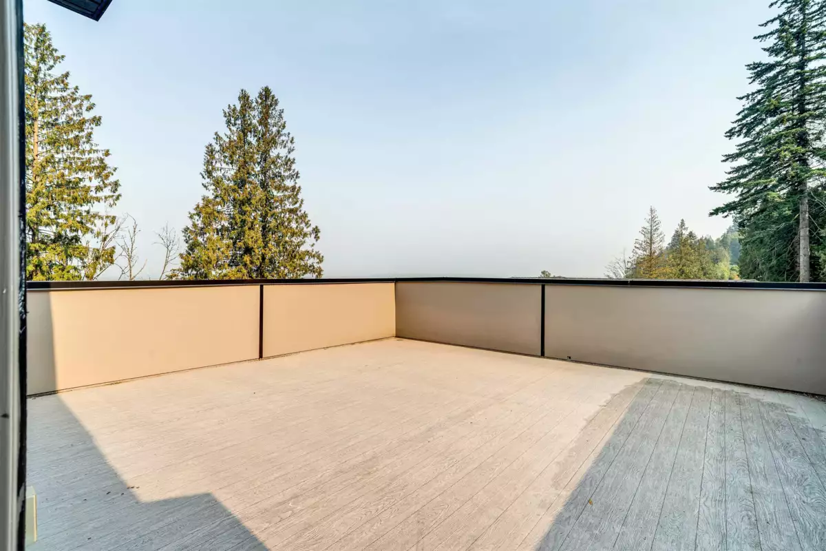 Laundry Room Photo of 4 5988 Lindeman Street, Chilliwack, BC