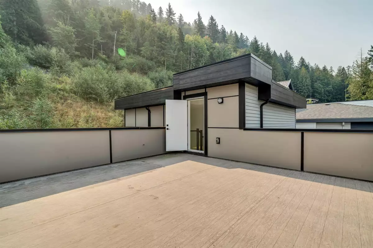 Loft / Bonus Room Photo of 4 5988 Lindeman Street, Chilliwack, BC