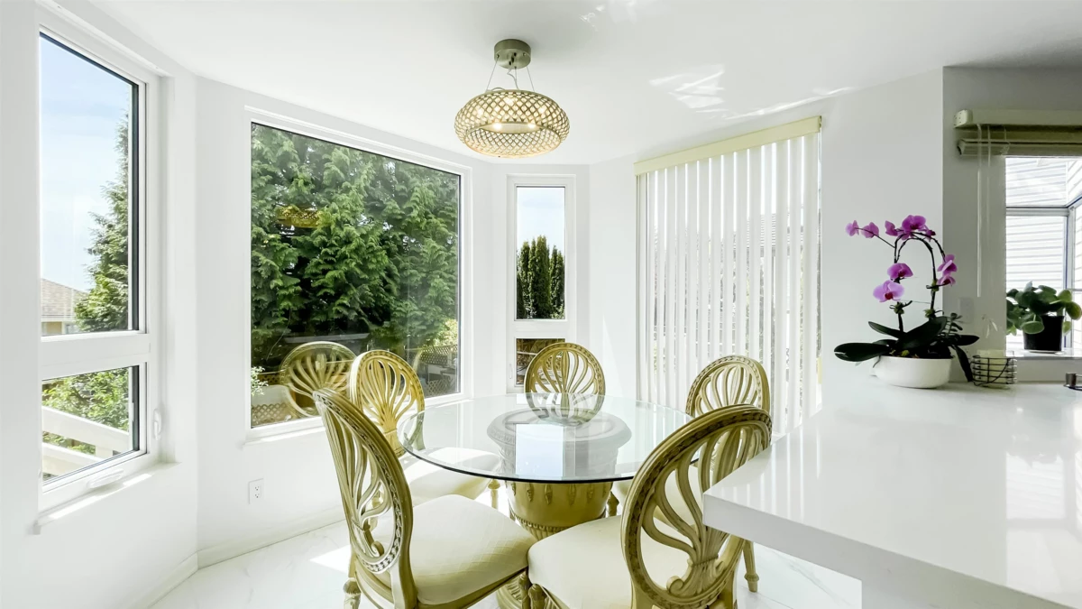 Dining Area Photo of 1476 Lansdowne Drive, Coquitlam, BC