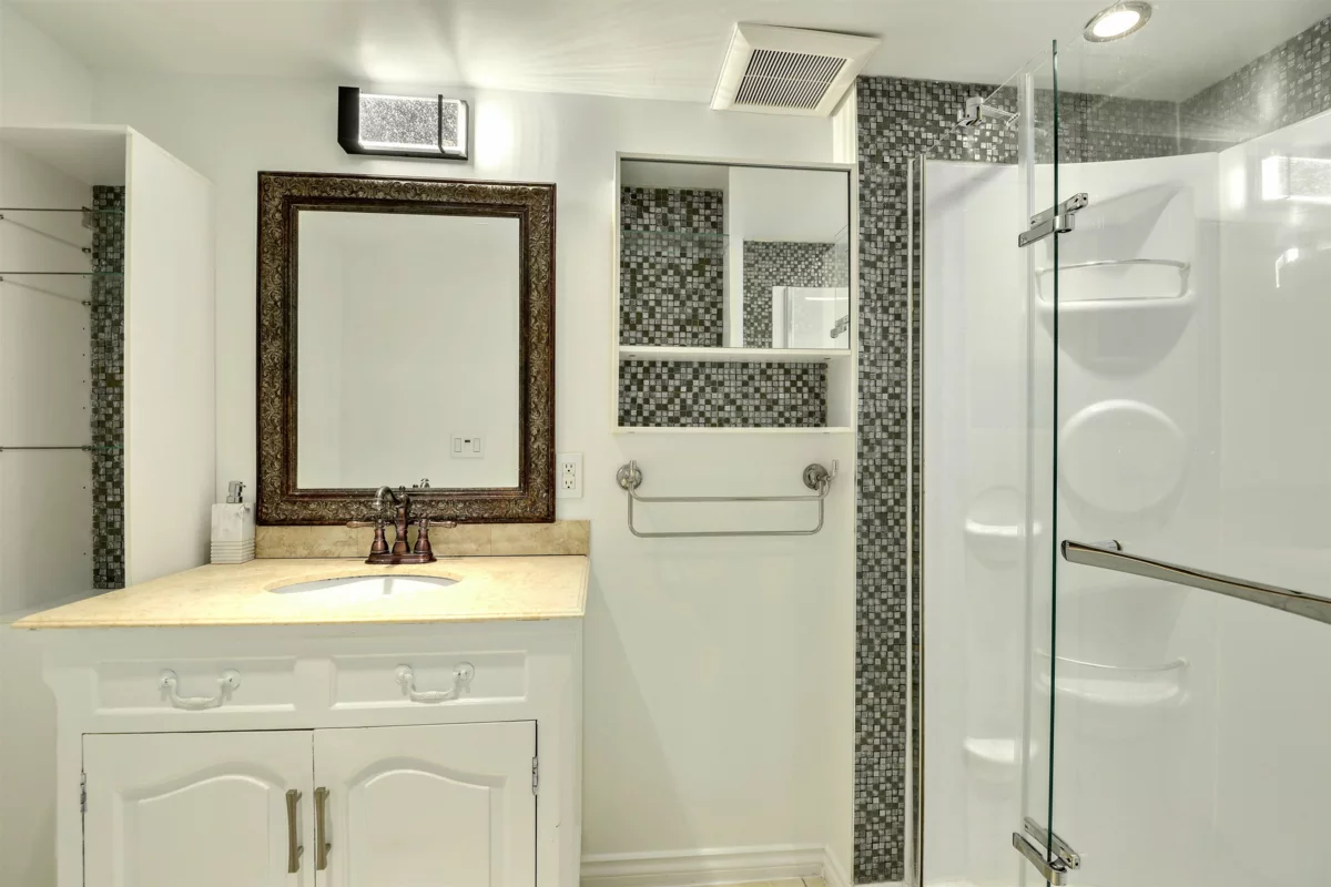 Loft / Bonus Room Photo of 1476 Lansdowne Drive, Coquitlam, BC