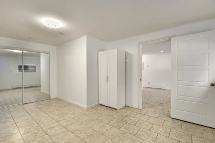 Office / Den Photo of 1476 Lansdowne Drive, Coquitlam, BC