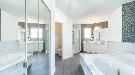 Walk-In Closet Photo of 1476 Lansdowne Drive, Coquitlam, BC