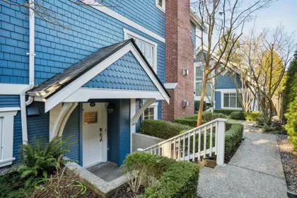 327 W 15th Avenue, Vancouver, BC