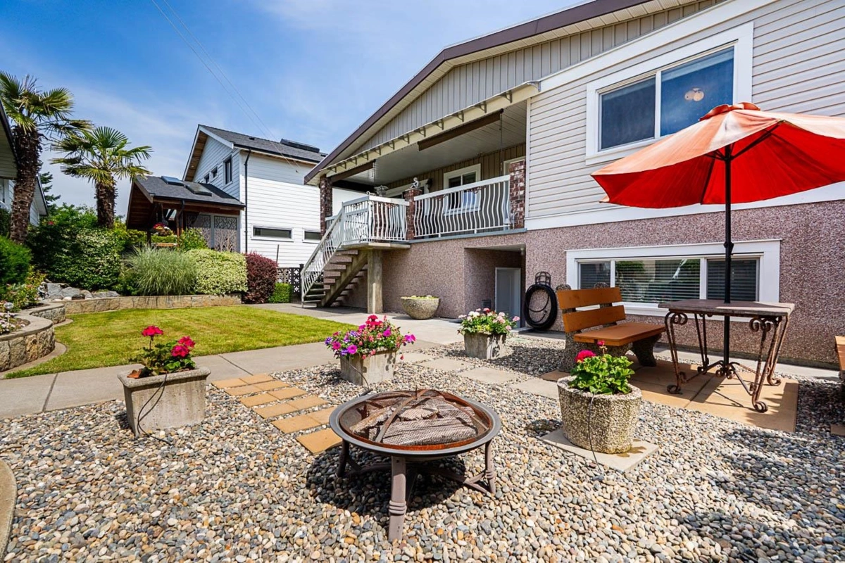 Street View Photo of 1817 Edinburgh Street, New Westminster, BC