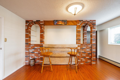 Mudroom Photo of 1817 Edinburgh Street, New Westminster, BC