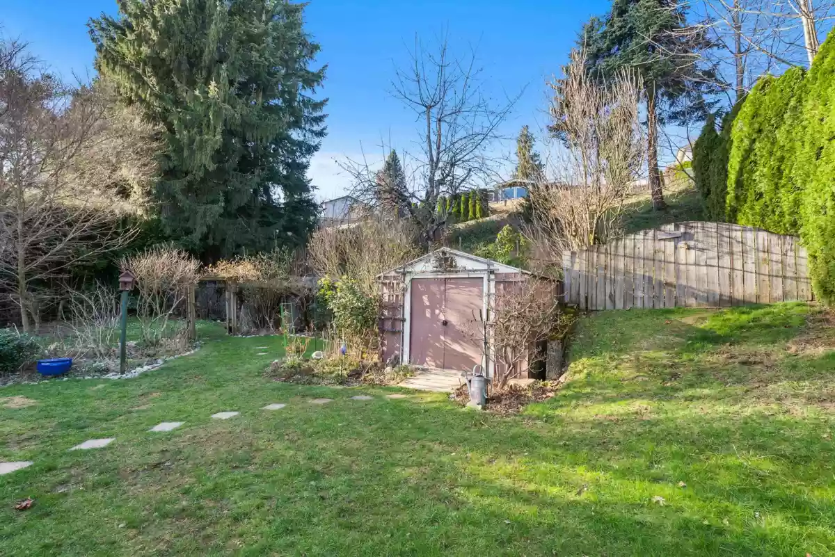 Outdoor Kitchen Photo of 8317 Blueberry Drive, Mission, BC