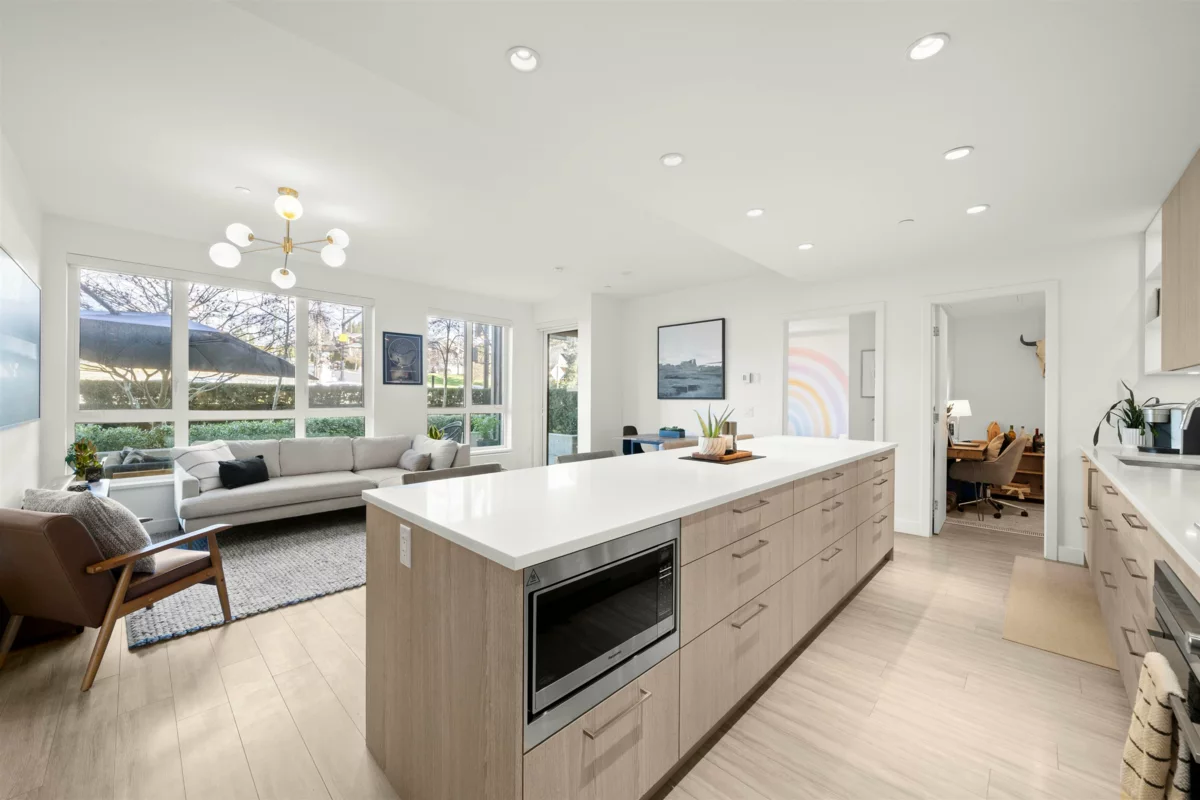 Kitchen Island Photo of 116 747 E 3rd Street, North Vancouver, BC