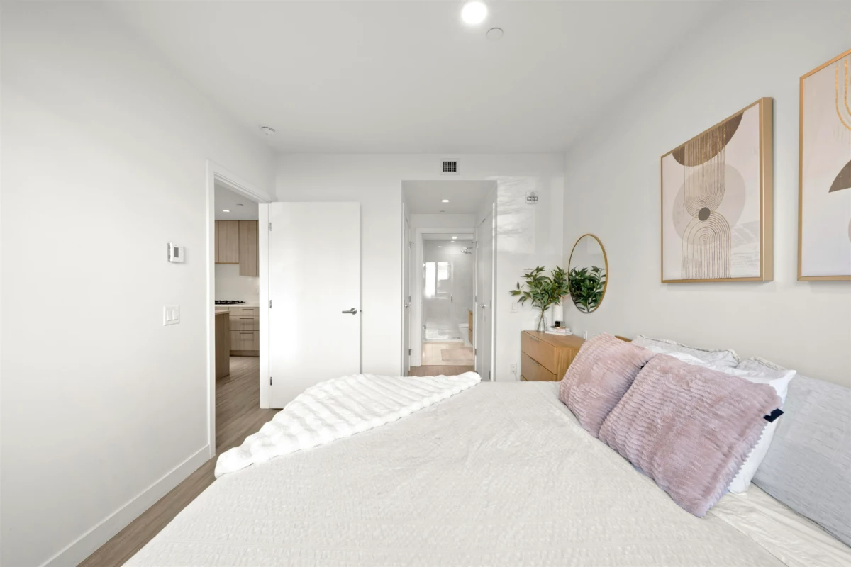 Mudroom Photo of 116 747 E 3rd Street, North Vancouver, BC