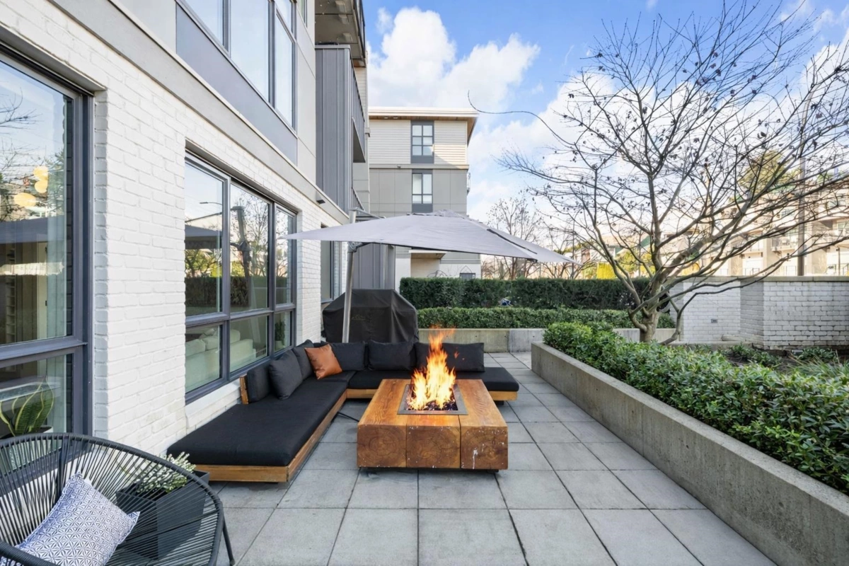 Swimming Pool Photo of 116 747 E 3rd Street, North Vancouver, BC