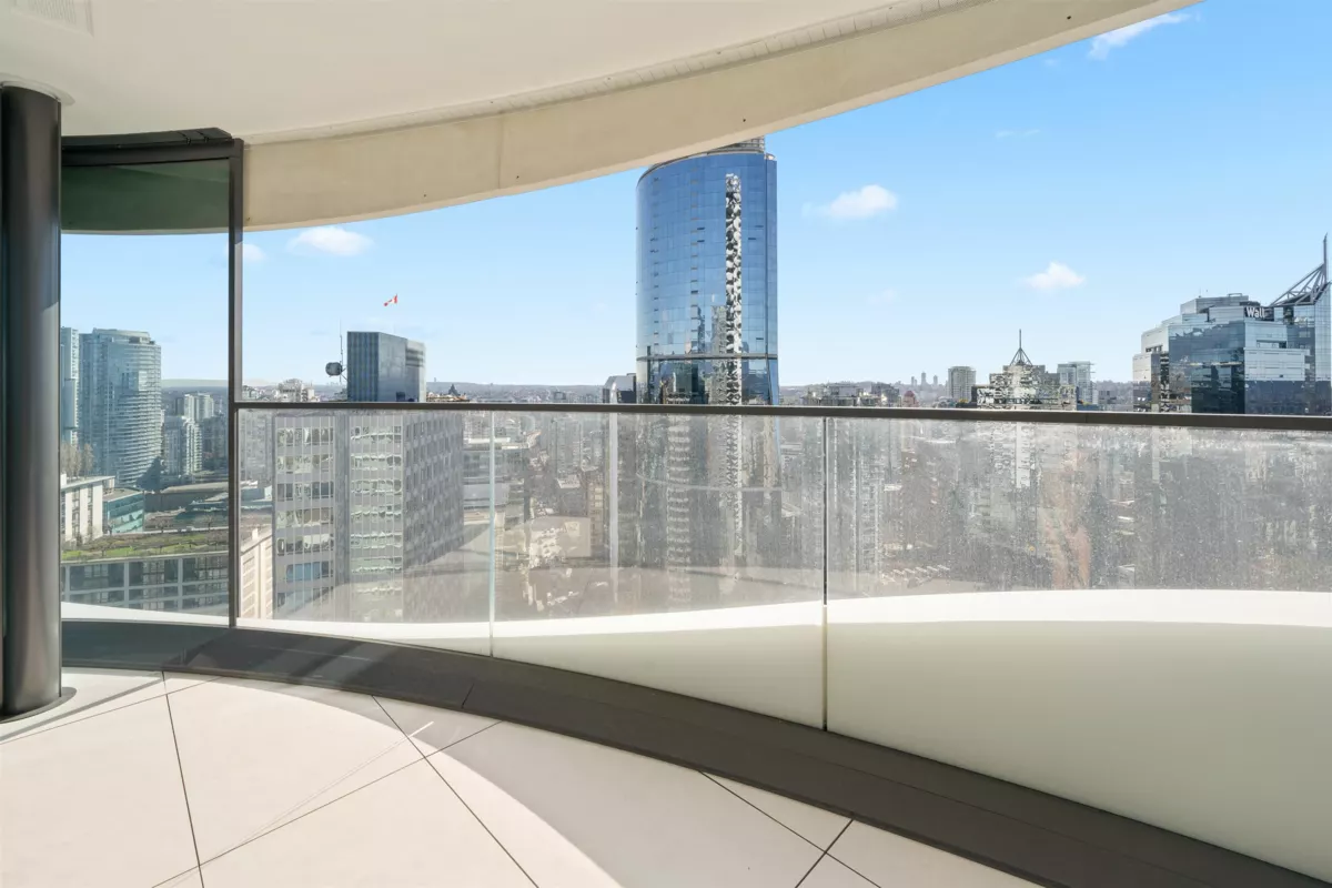 Kitchen Photo of 2602 1033 Nelson Street, Vancouver, BC