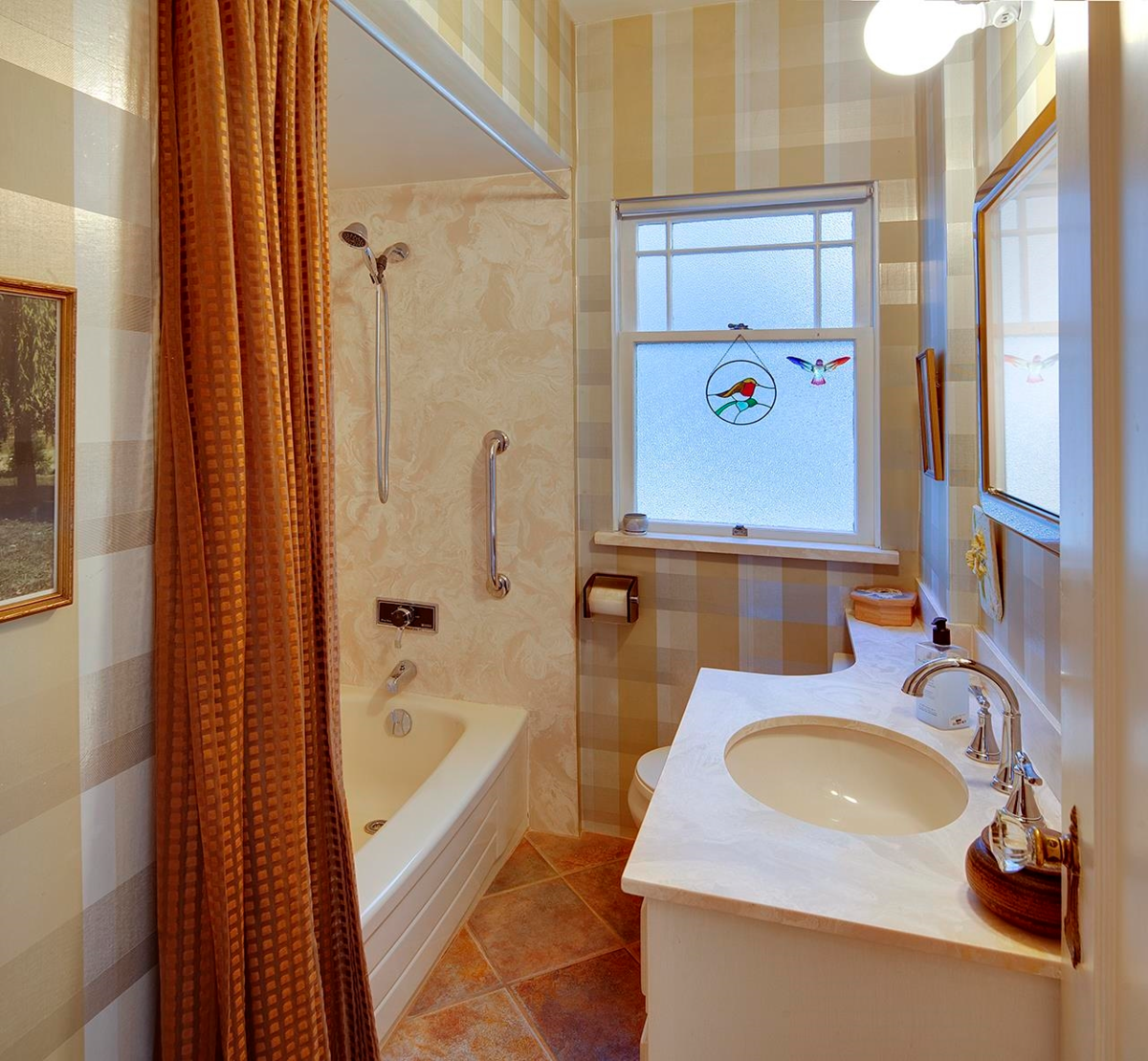 Front Yard Photo of 3657 W 14th Avenue, Vancouver, BC