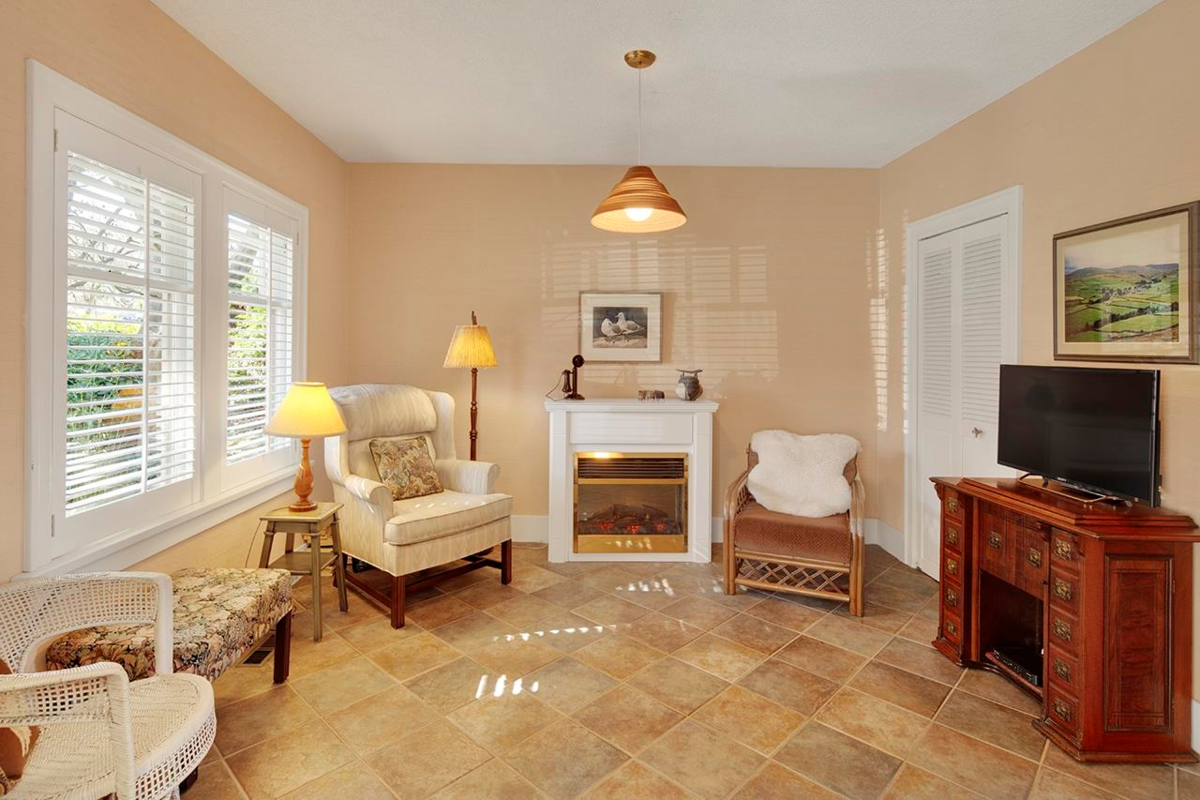 Staircase Photo of 3657 W 14th Avenue, Vancouver, BC