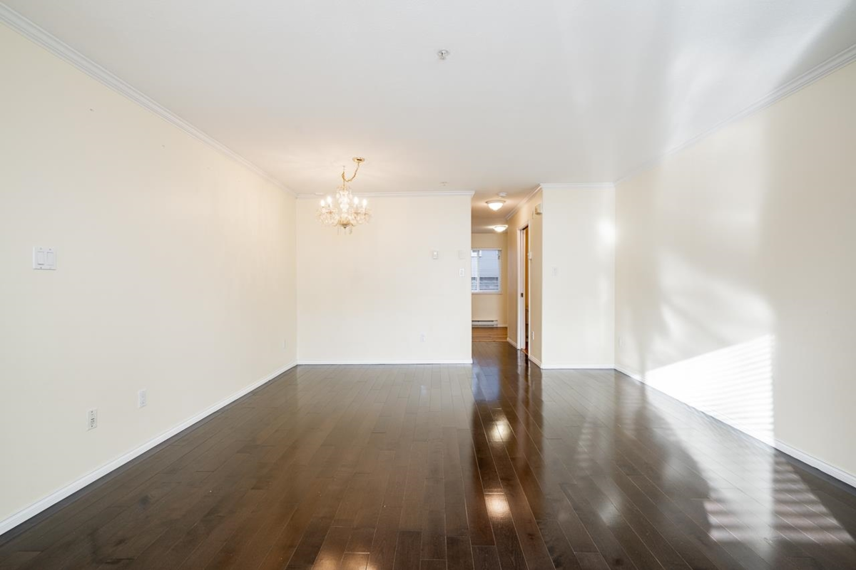 Basement Recreation Room Photo of 103 624 Agnes Street, New Westminster, BC