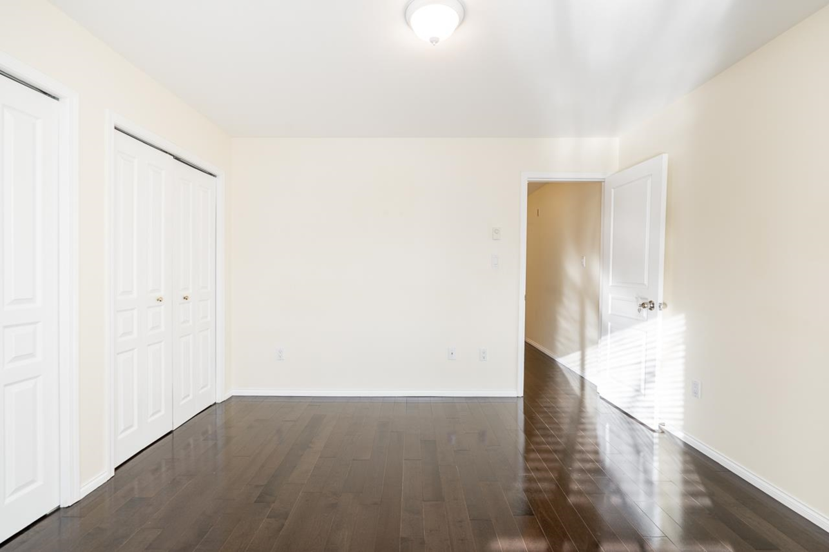 Outdoor Kitchen Photo of 103 624 Agnes Street, New Westminster, BC