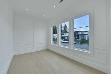 Powder Room Photo of 19716 32a Avenue, Langley, BC