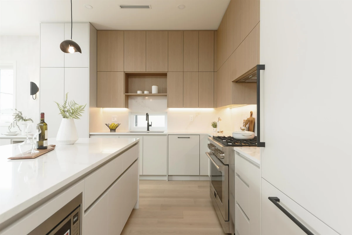 Family Room Photo of 2 735 E 10th Avenue, Vancouver, BC