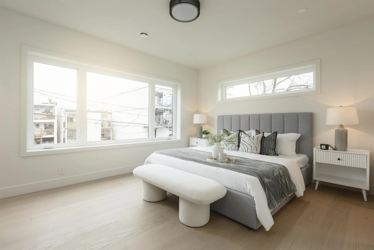 Guest Bathroom Photo of 2 735 E 10th Avenue, Vancouver, BC