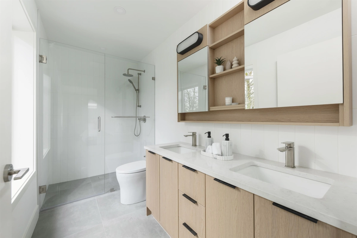 Loft / Bonus Room Photo of 2 735 E 10th Avenue, Vancouver, BC