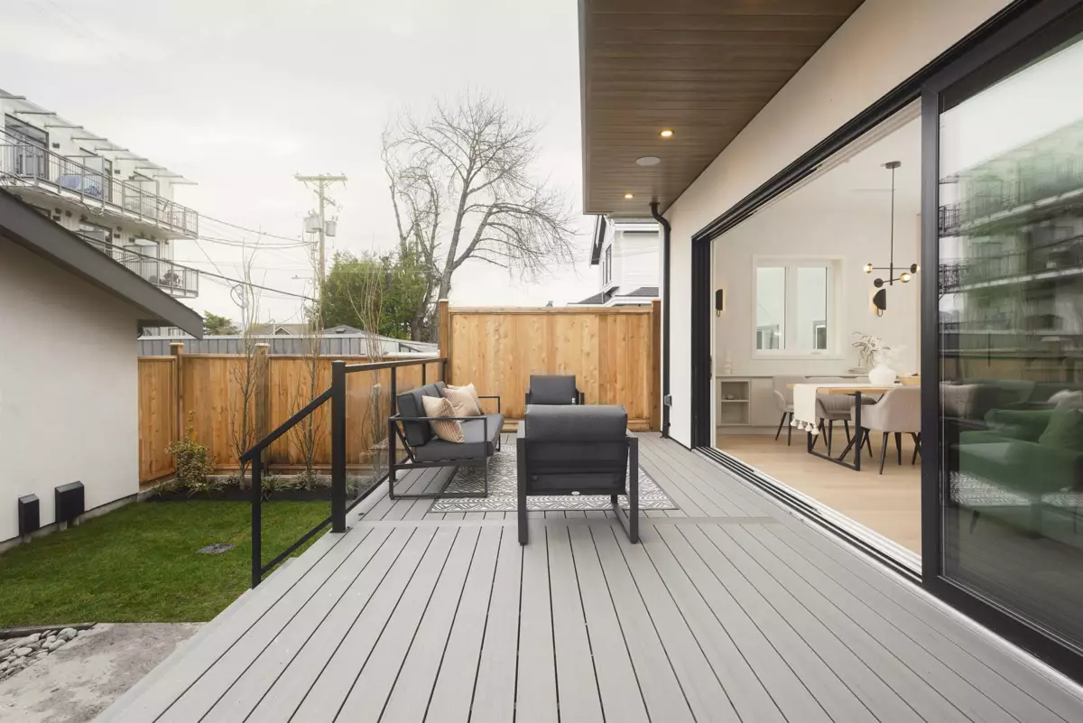 Staircase Photo of 2 735 E 10th Avenue, Vancouver, BC