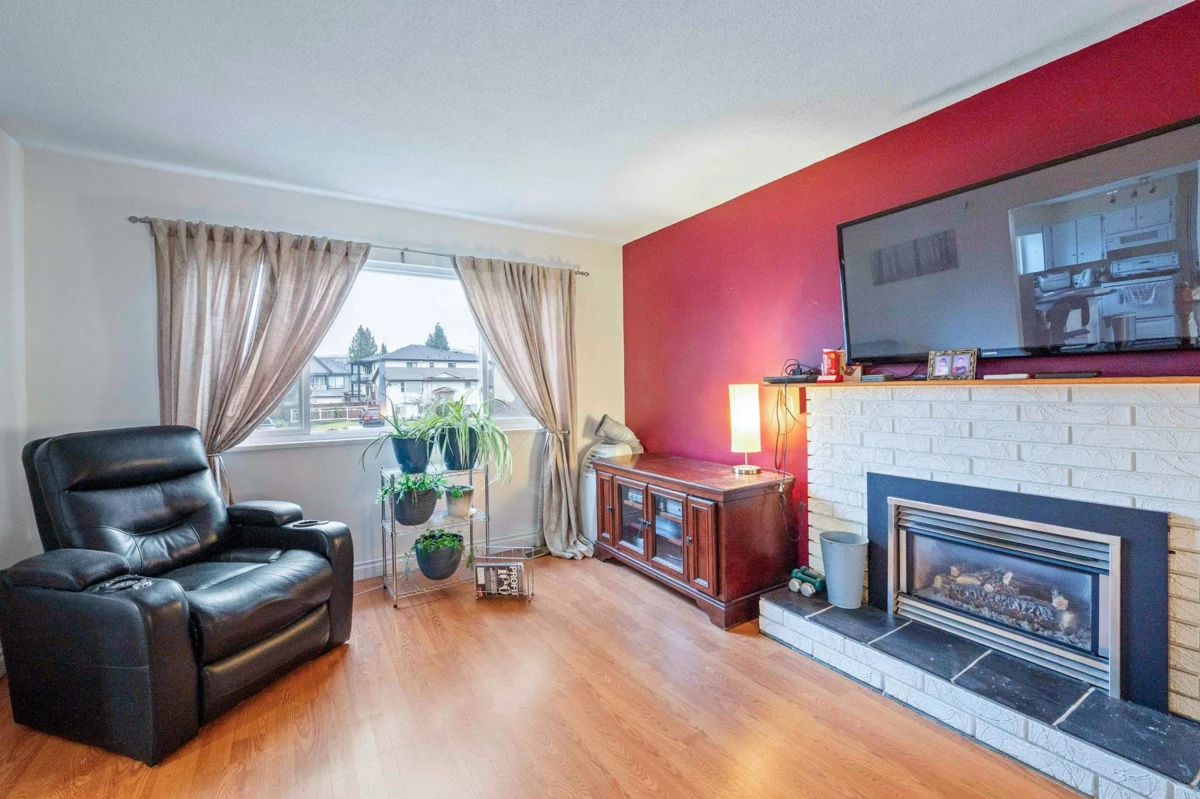 Family Room Photo of 8625 Margate Place, Surrey, BC