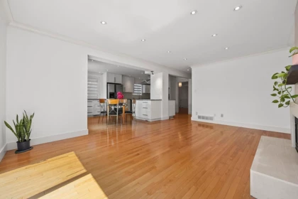 Kitchen Photo of 3558 W 32nd Avenue, Vancouver, BC