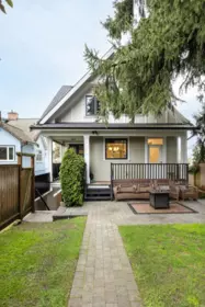 Aerial View of 220 Sixth Avenue, New Westminster, BC