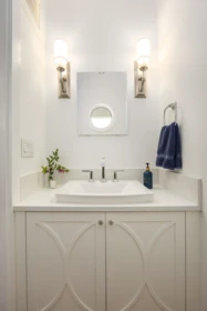 Guest Bathroom Photo of 220 Sixth Avenue, New Westminster, BC