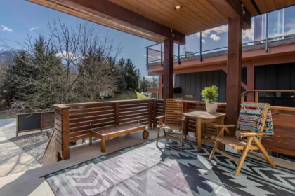 41 40137 Government Road, Squamish, BC, Squamish — Single Family Residence for sale