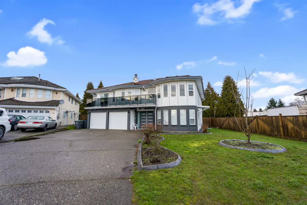 Exterior Rear Photo of 7595 122a Street, Surrey, BC