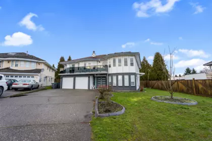 7595 122a Street, Surrey, BC, Surrey — Single Family Residence for sale