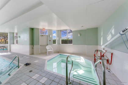 Hallway Photo of 1502 1250 Quayside Drive, New Westminster, BC