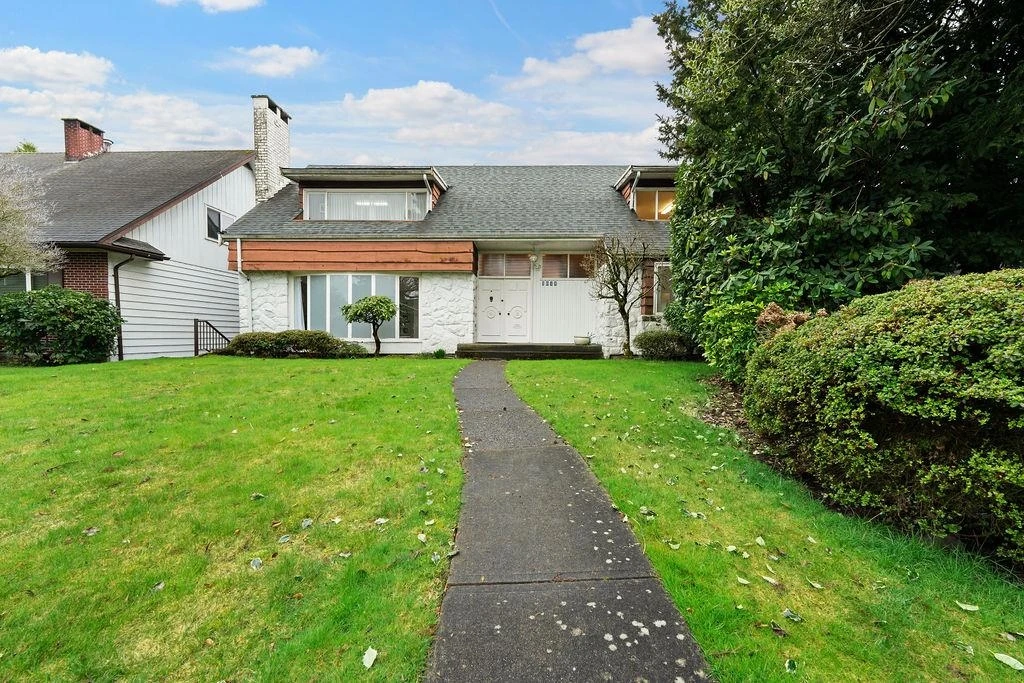 Exterior Rear Photo of 1042 W 48th Avenue, Vancouver, BC