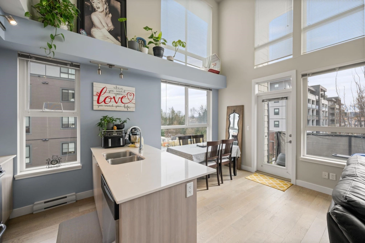 Dining Area Photo of 314 3080 Gladwin Road, Abbotsford, BC