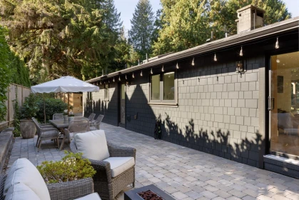 Swimming Pool Photo of 5075 Howe Sound Lane, West Vancouver, BC