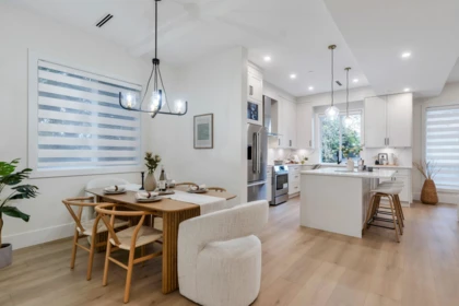 Pantry Photo of 15572 Oxenham Avenue, White Rock, BC