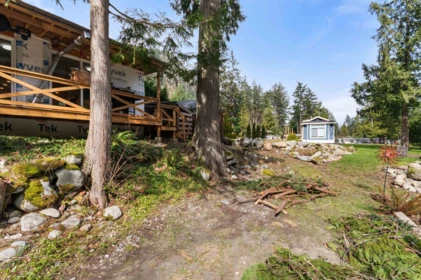 Laundry Room Photo of 19452 Silver Skagit Road, Hope, BC
