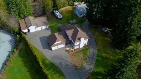 Community Amenities Photo (Clubhouse) of 26497 126 Avenue, Maple Ridge, BC