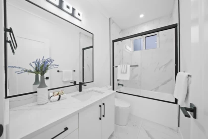 Laundry Room Photo of 2995 E 17th Avenue, Vancouver, BC