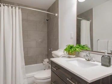 Swimming Pool Photo of 1 3031 Williams Road, Richmond, BC