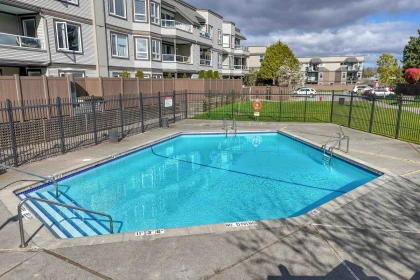 Basement Recreation Room Photo of 106 1830 E Southmere Crescent, Surrey, BC
