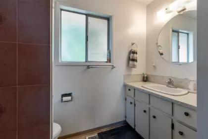 Laundry Room Photo of 8082 112 Street, Delta, BC